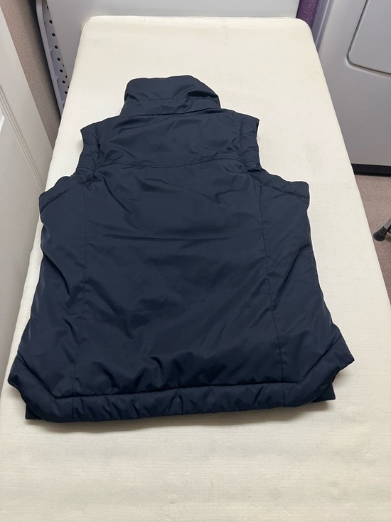 VTG Columbia M black 60% down 40% feather vest - Picture 9 of 13